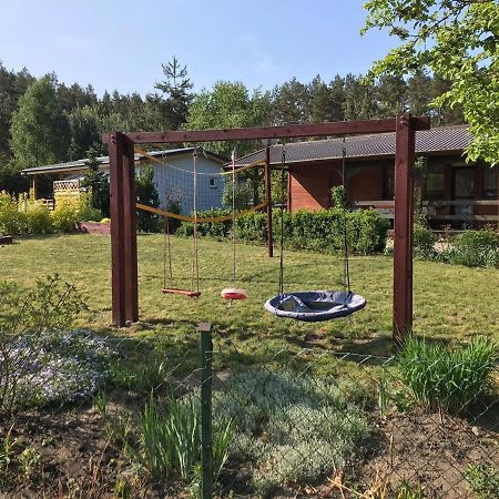 Domek Letniskowy Nad Jeziorem Wiejskim Lakie Exterior foto