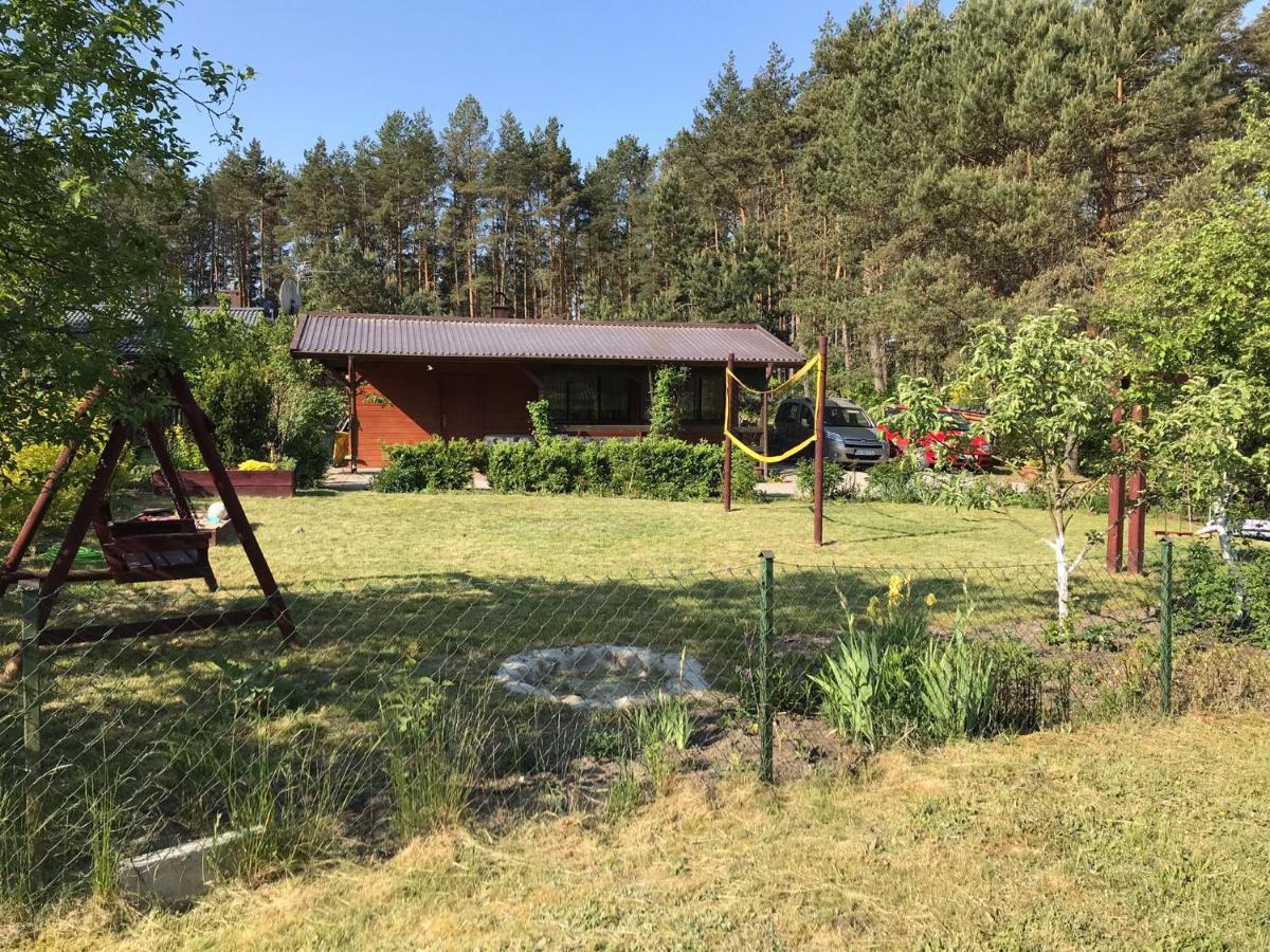 Domek Letniskowy Nad Jeziorem Wiejskim Lakie Exterior foto